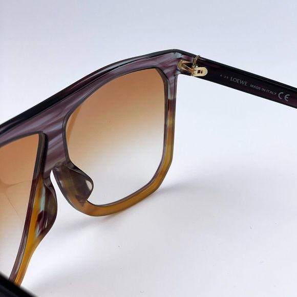 Loewe LW4001F FILIPA 83V Sunglasses Purple Stripe Multicolour Gradient Women